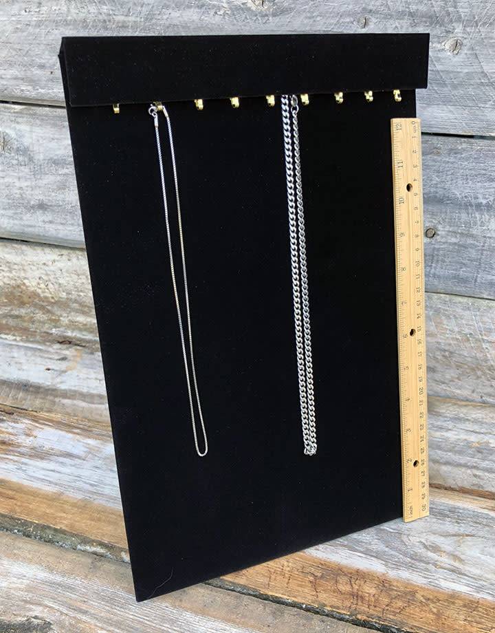DCH1652 = VELVET NECKLACE & CHAIN EASEL BOARD with 18 HOOKS and COVER FLAP 9-1/2"wX14"h