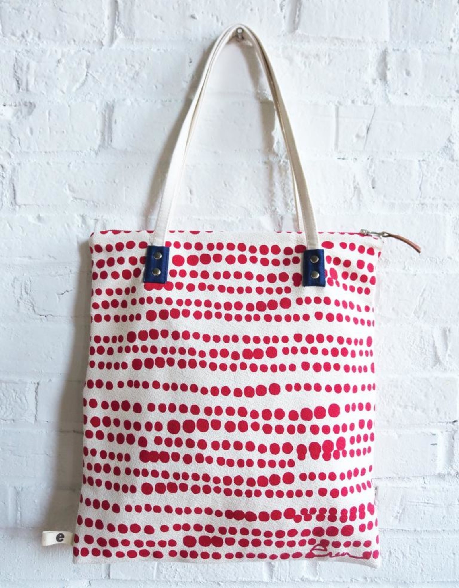 Hilary Barkcloth Tote - Red