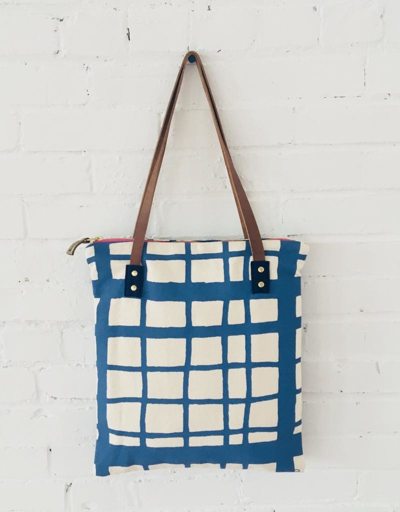 Barkcloth Tote - Picnic Pattern In Cobalt