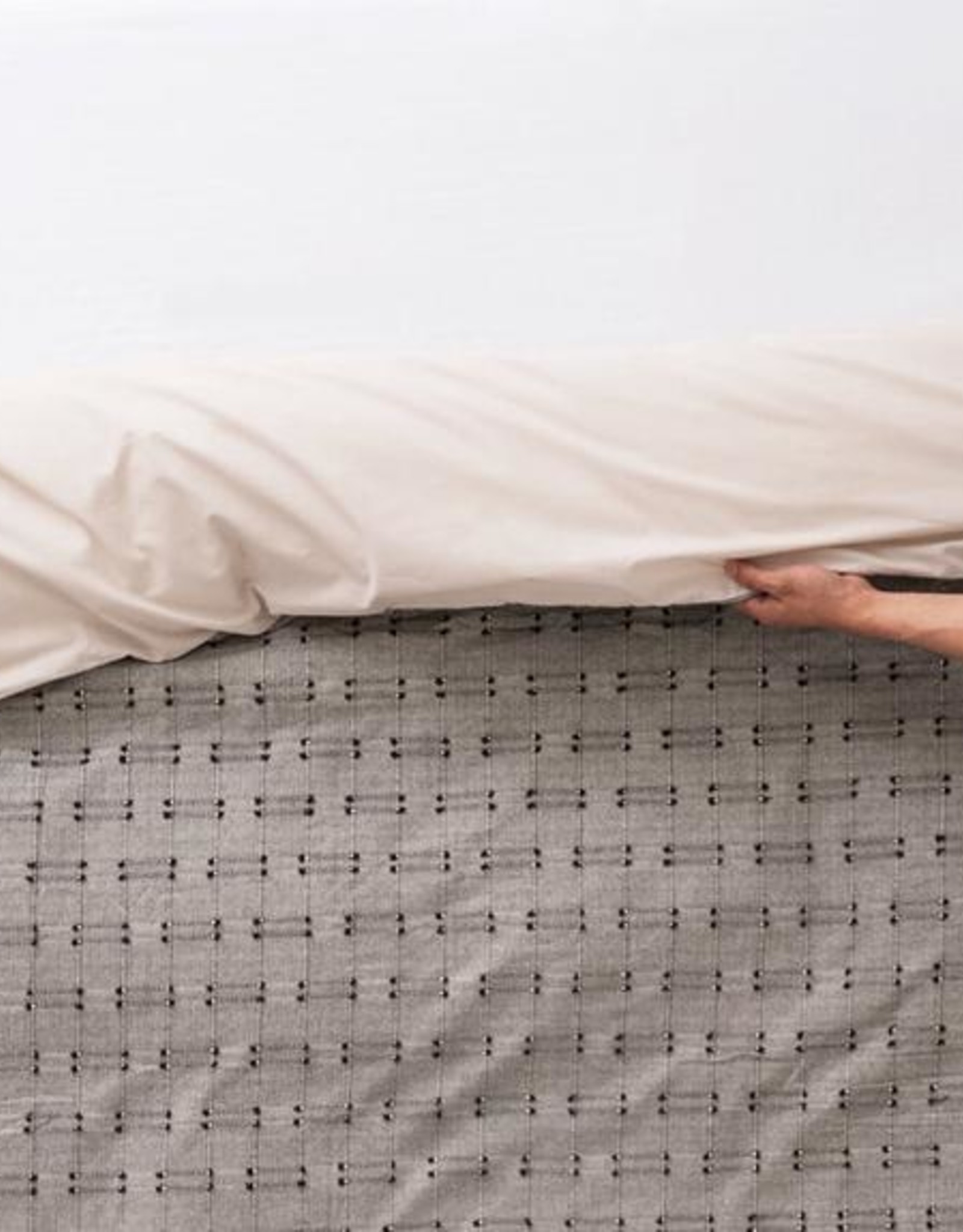 EQ3 Oxbow Duvet Set - Queen