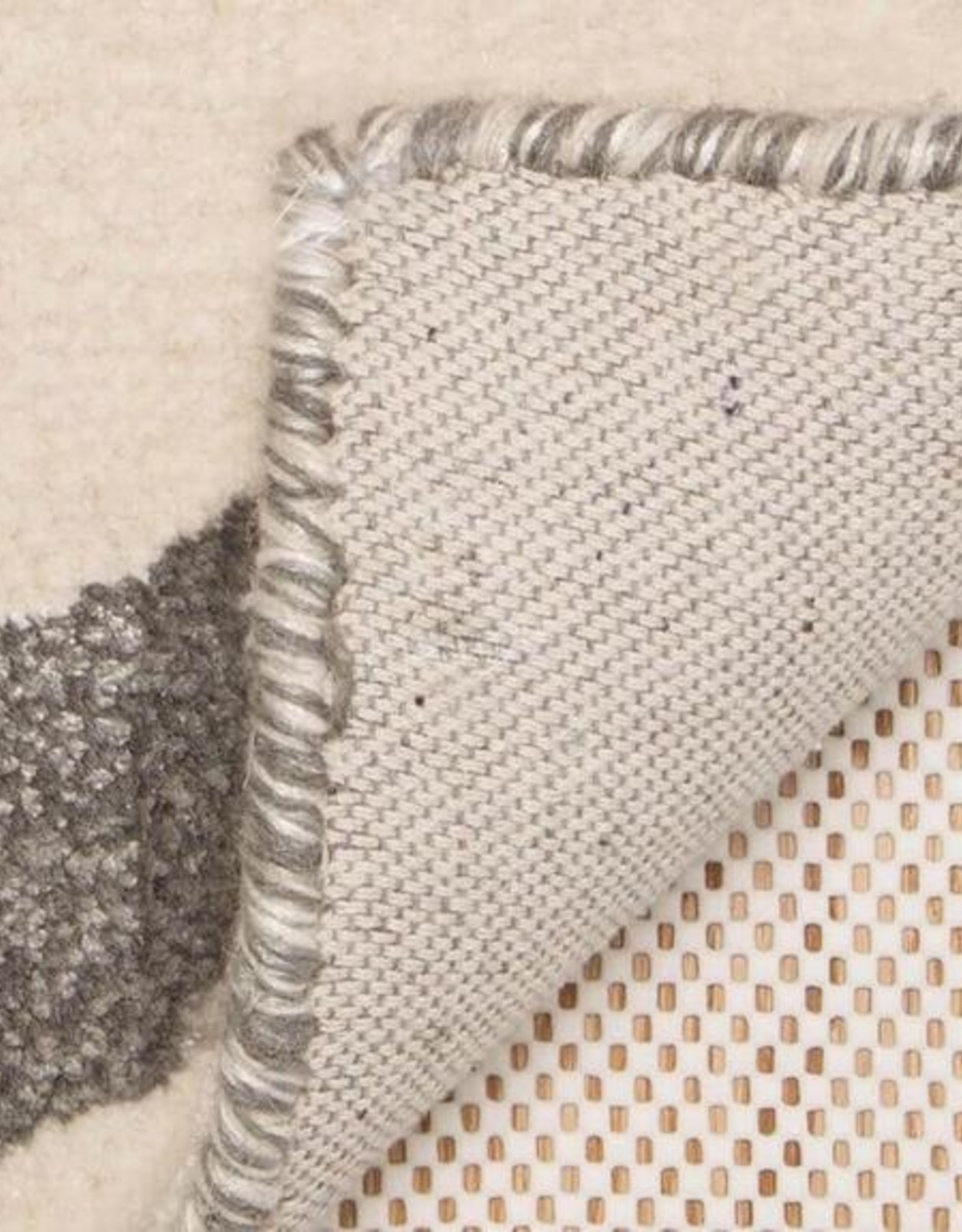 EQ3 Rug Pad 5 x 8