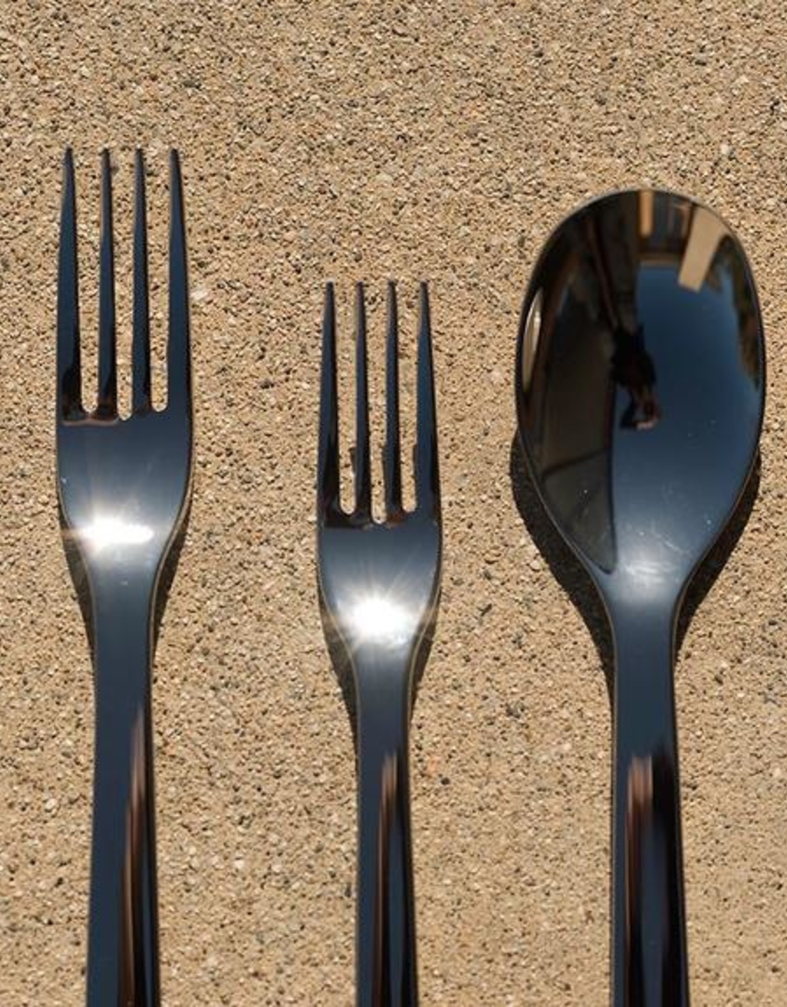 EQ3 Studio Flatware Set