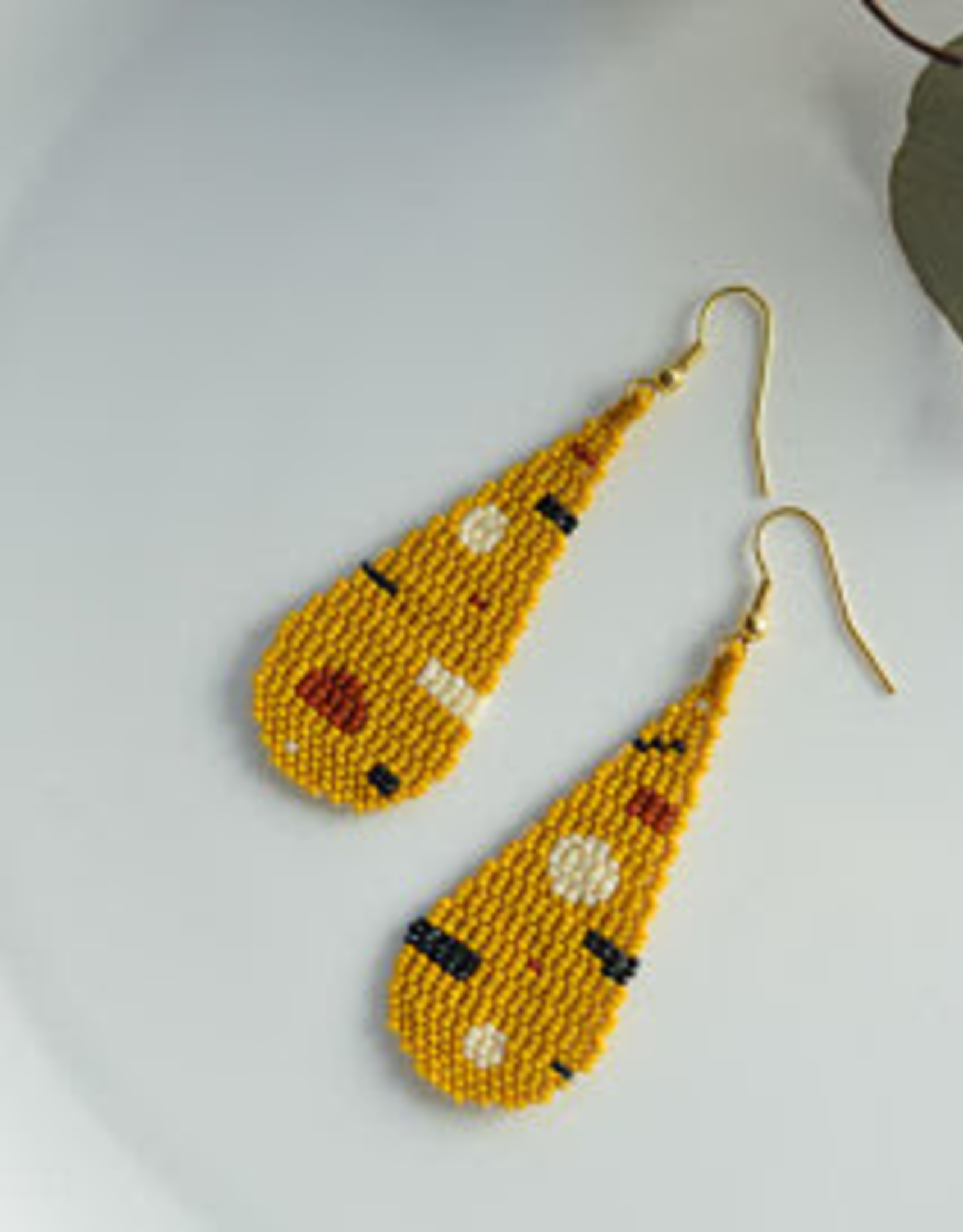#7 Mustard Teardrop