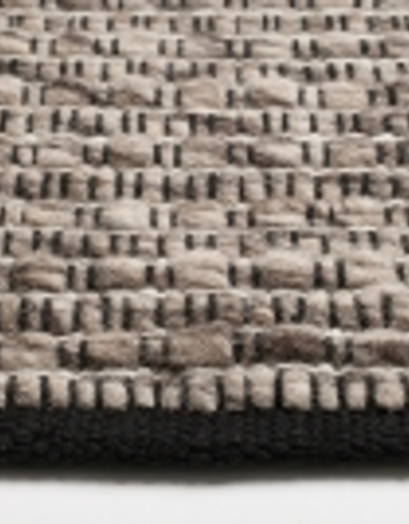 EQ3 Husky Rug