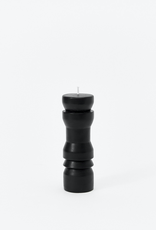 Sculpted Candle Black, Medium