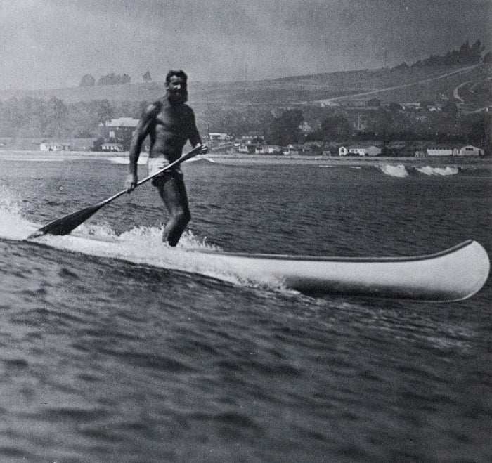 World's first paddleboard ice cream parlour makes maiden voyage