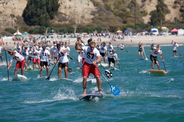 World's first paddleboard ice cream parlour makes maiden voyage