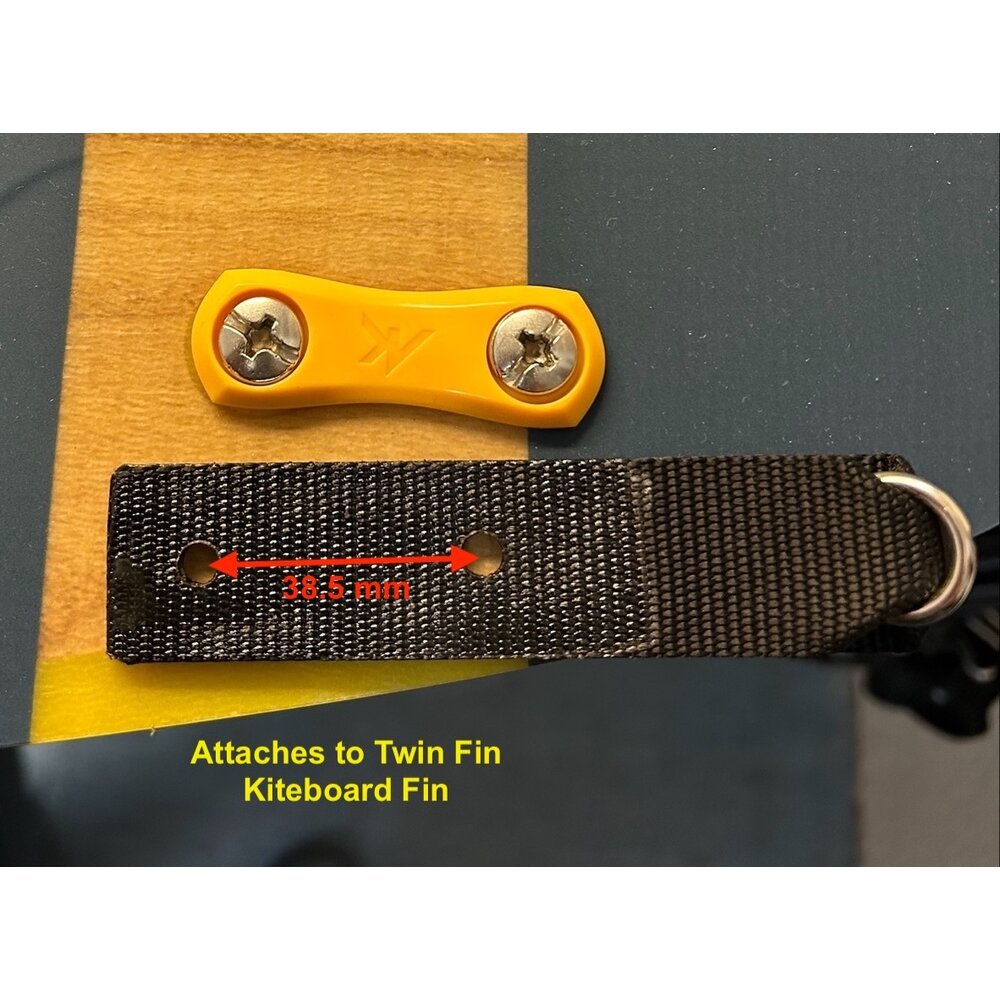 Zero Drag Retracting Leash System