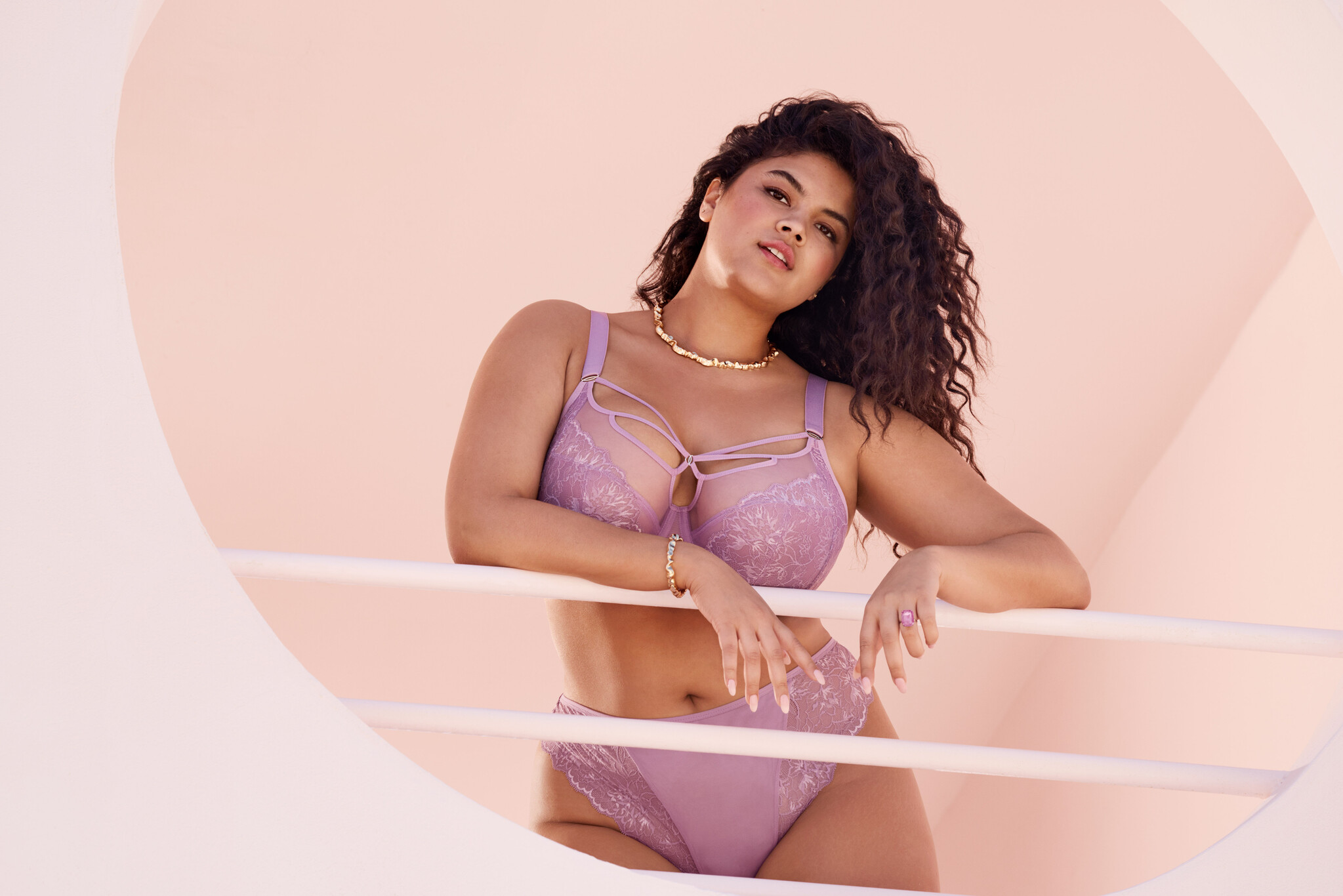 EL8080 Brianna Plunge  fashion