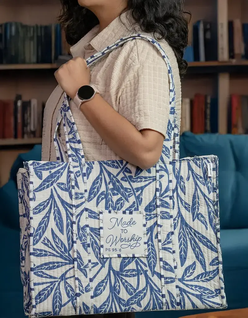 Grace & Truth Luxe Quilted Tote - Midnight Leaves