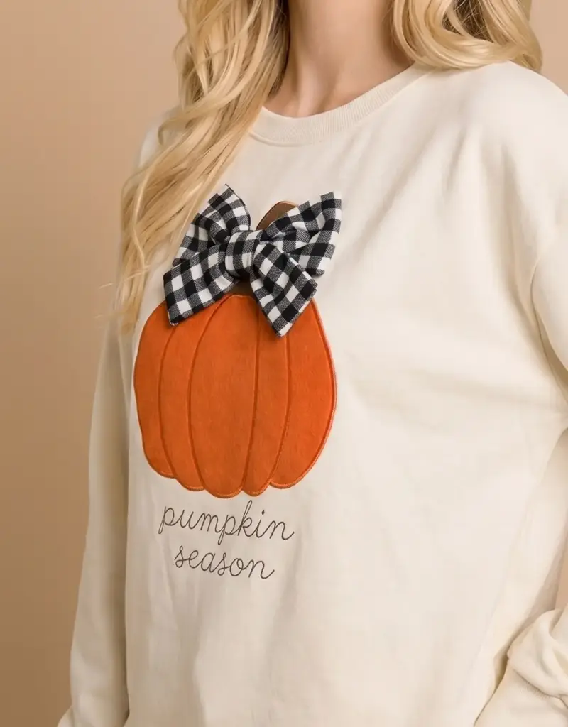 Pumpkin Season Gingham Bow Graphic Sweatshirt
