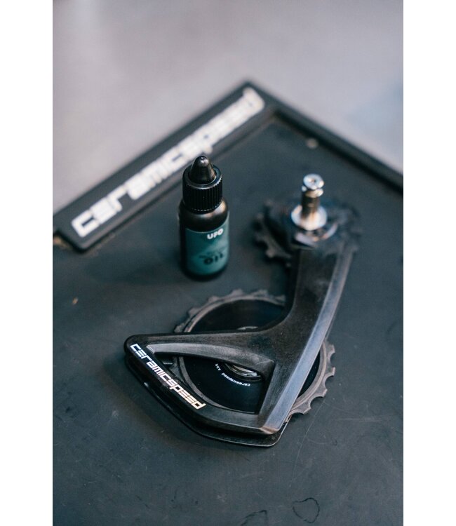 Ceramic Speed Oversized Pulley  Shimano Dura Ace 9250/Ultegra 8150 Carbon Cage Black