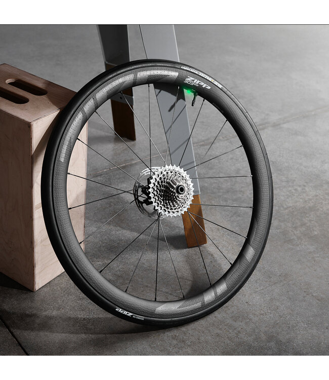 SRAM Sram AM 303 SW Carbon Tubeless Disc Brake Center Locking 700c Rear 20Spokes XDR 12x142mm Standard Graphic A1 - wheel sensor included