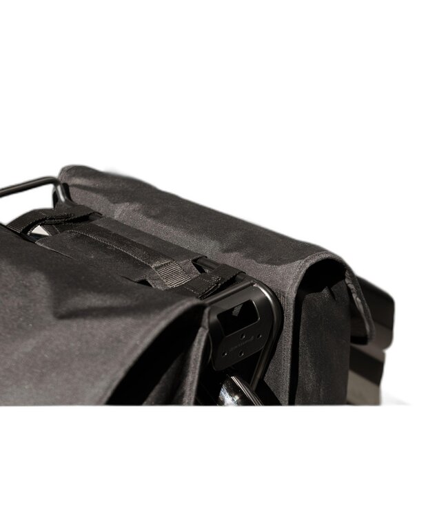 BLACKBURN Blackburn Local Saddle Bag  Black