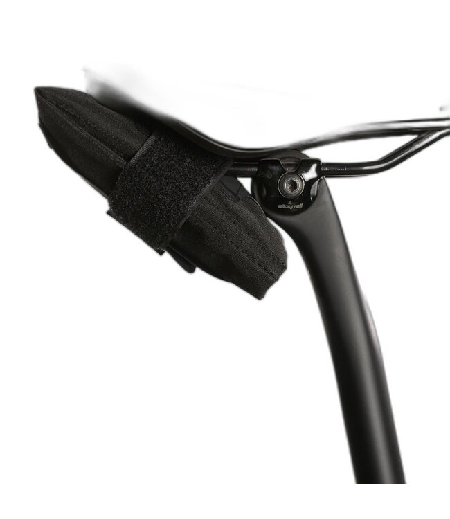 ALMSTHRE Almsthre Roll Saddle Bag