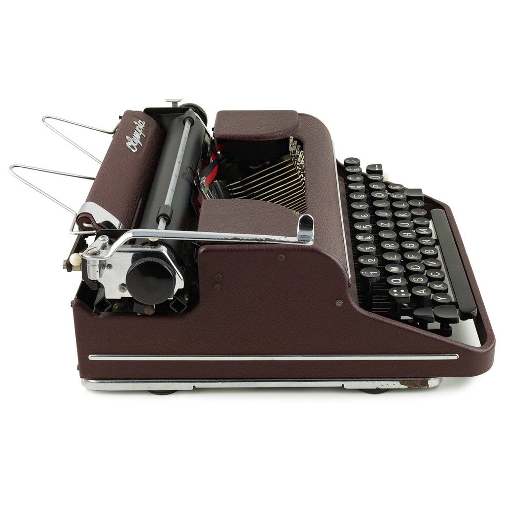Olympia Olympia SM-1 German Burgundy Typewriter