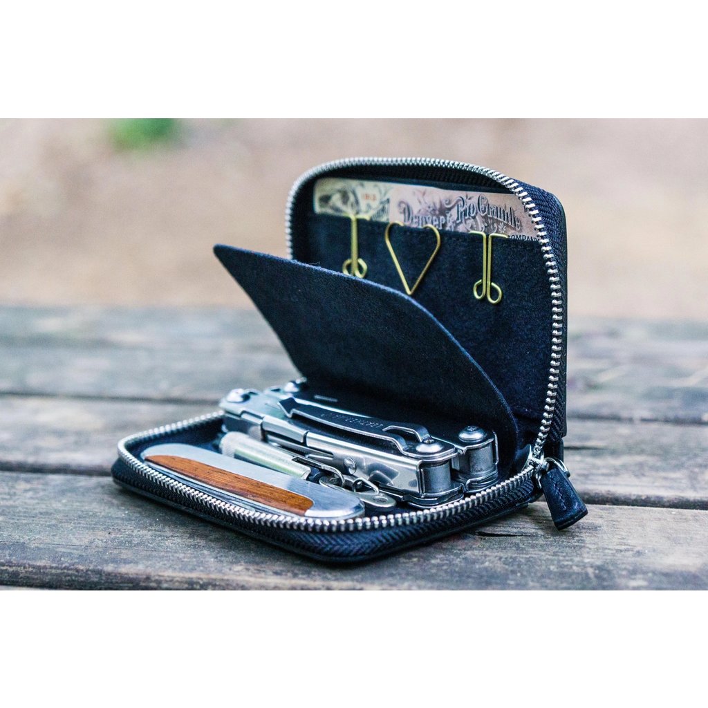 Handmade Zipper Card Holder · Black by Capra Leather