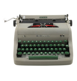 Royal Royal Quiet De Luxe Grey Typewriter