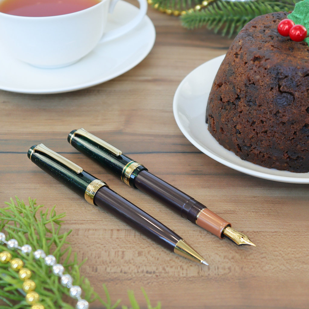 Sailor [coming soon] Sailor Pro Gear Slim Tea Time Christmas Pudding Ballpoint 0.5mm Limited Edition