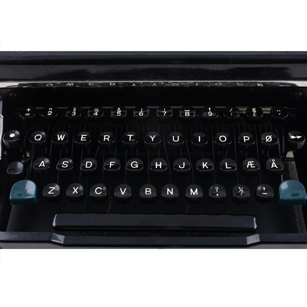 Voss 50 Typewriter