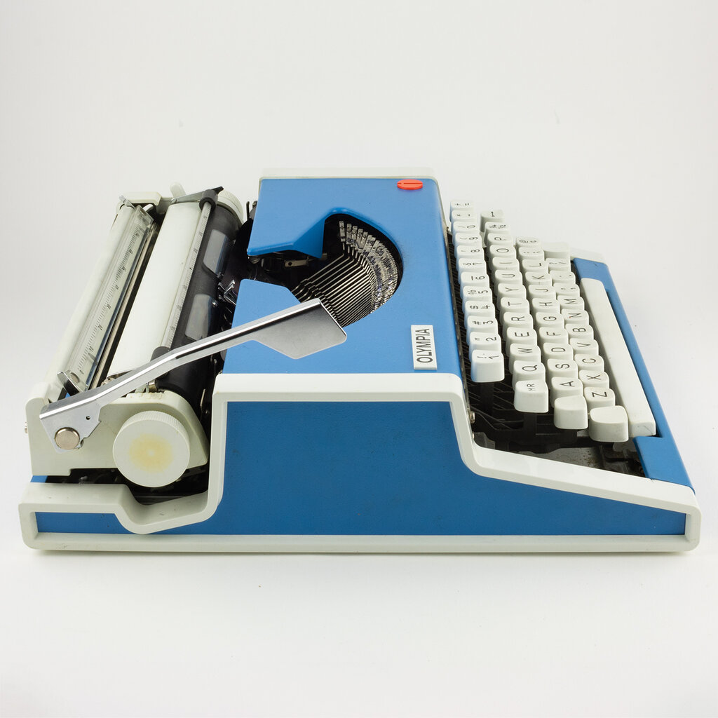Olympia Olympia Blue Typewriter