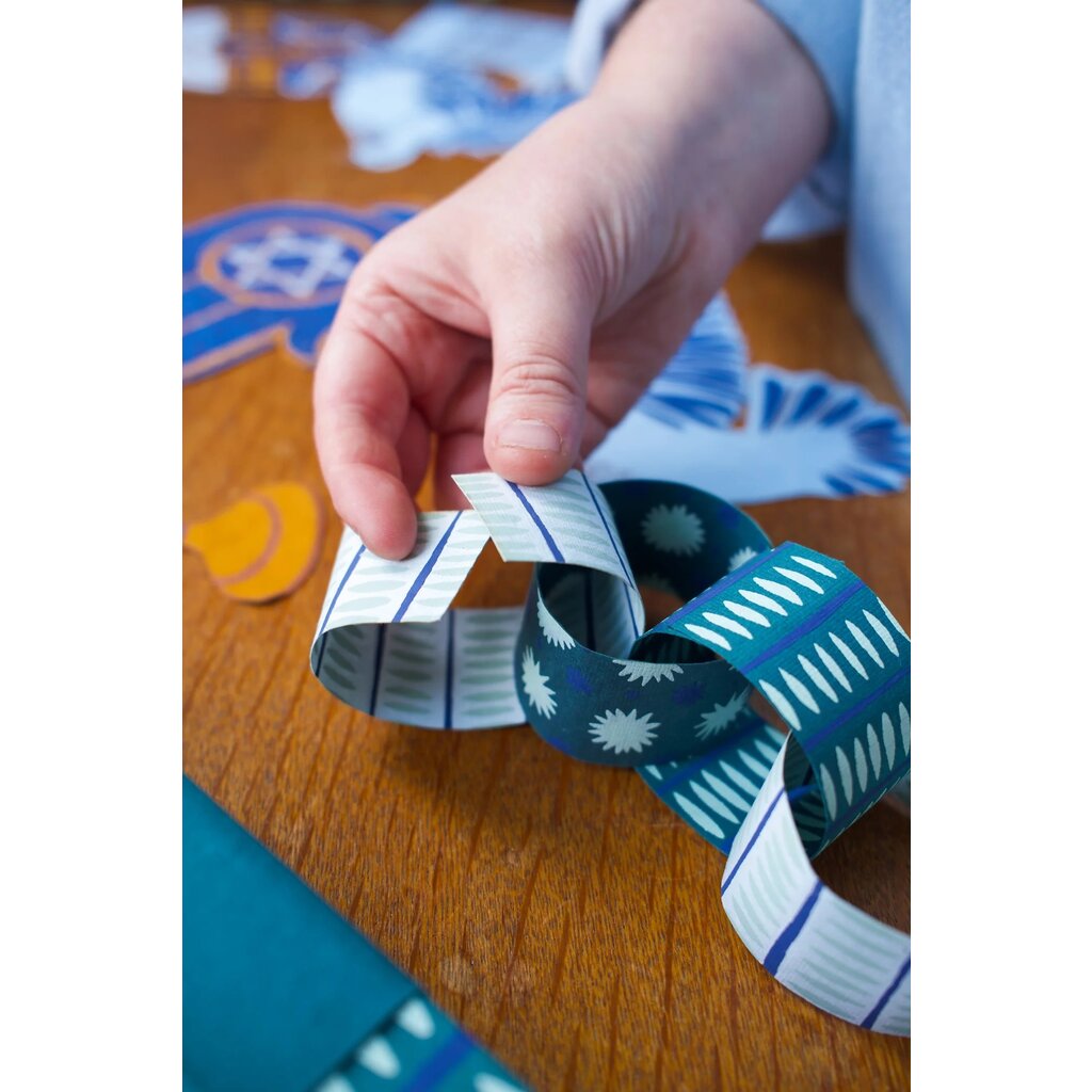 East End Press Blue Paper Chain Kit