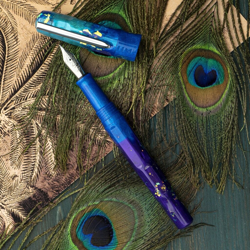 BENU BENU Talisman Peacock Ore Fountain Pen