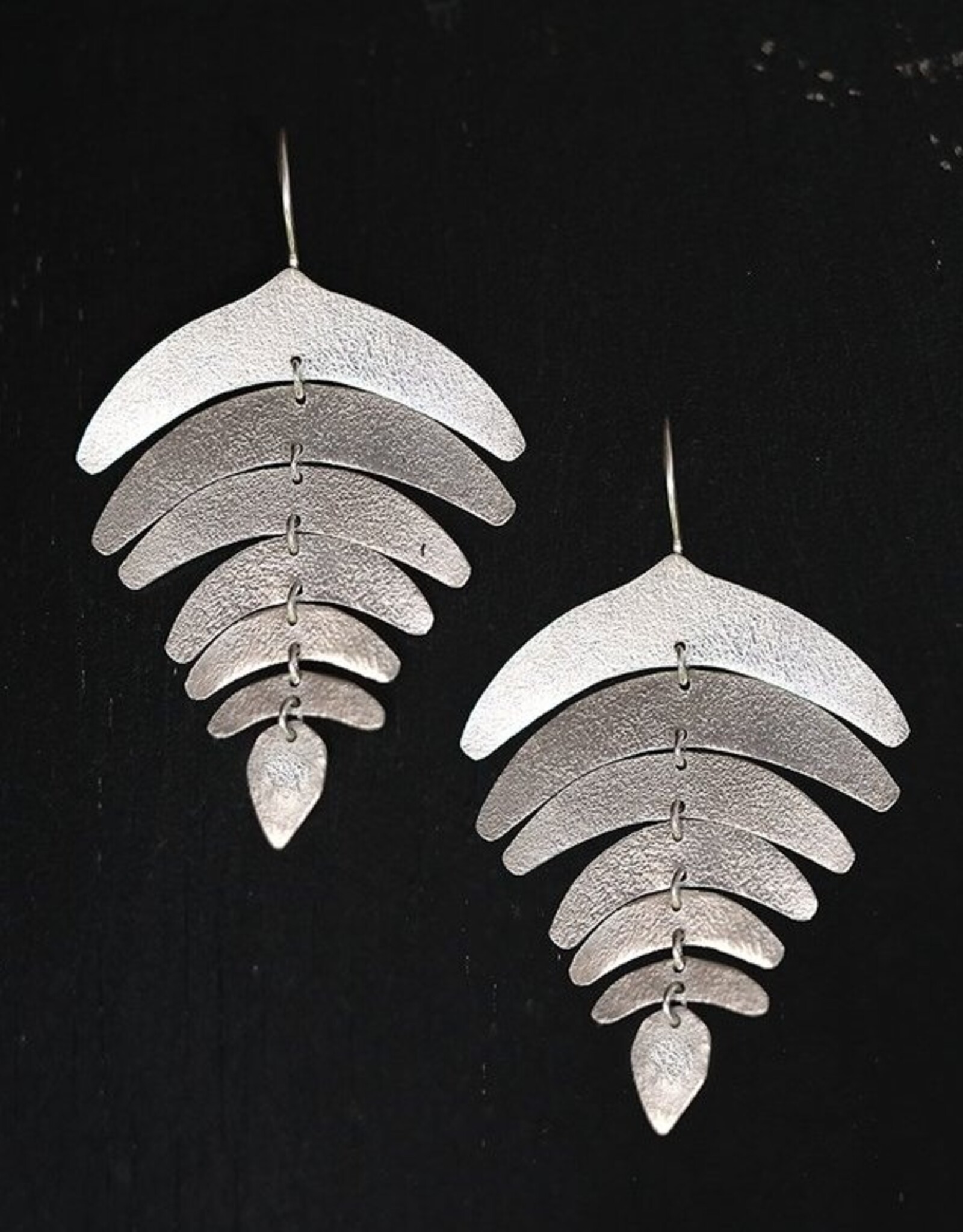 EWA KAREM EARRINGS SILVER