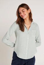 BELLA DAHL POCKET BUTTON DOWN SHIRT OASIS GREEN