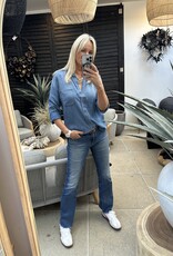 BELLA DAHL SHIRT TAIL BUTTON DOWN DENIM