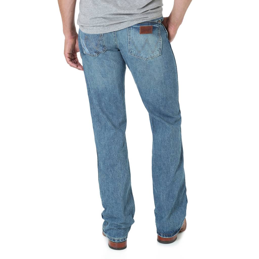 WRANGLER RETRO WORN IN SLIM BOOT CUT 77MWZWO