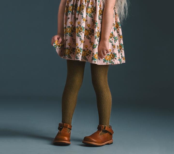 Little Stocking Co. Cable Knit Tights in Olive Little Stocking Co. Cable Knit Tights in Olive