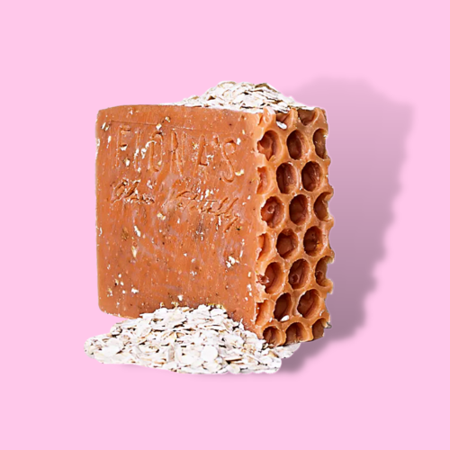 Fiona's Handcrafted Soap - Honey & Oats Fiona's Handcrafted Soap - Honey & Oats