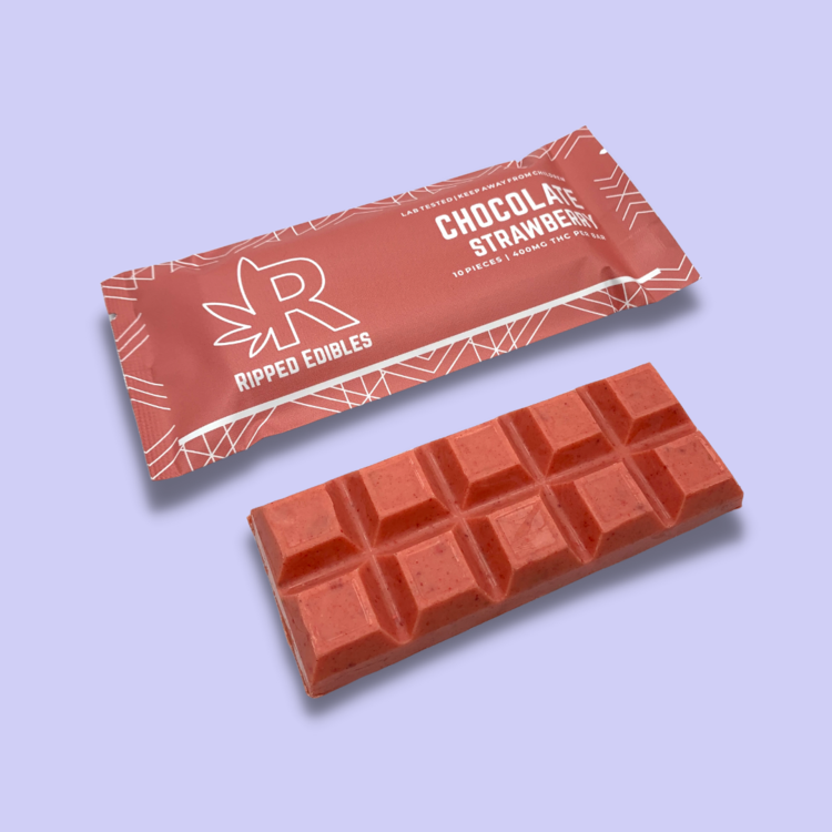 Ripped Edibles Ripped Edibles Strawberry White  Chocolate Bar - 400mg THC