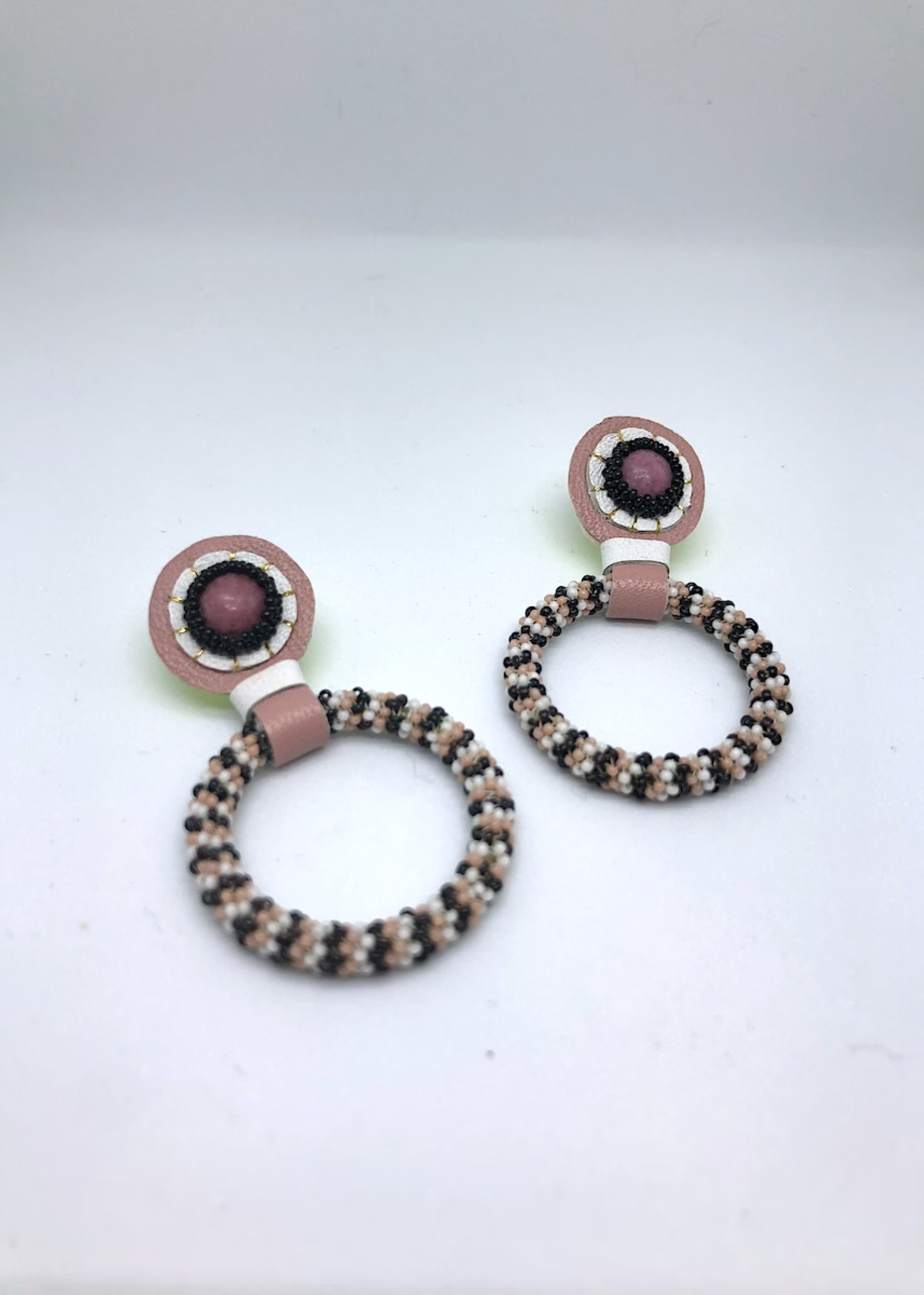 Robin Mollicone Beaded Hoop Earrings (Black/Pink)