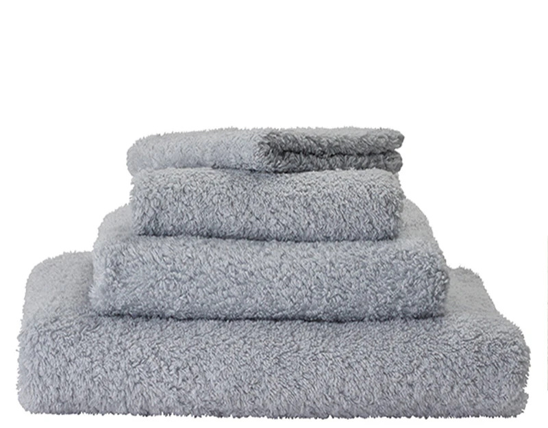 https://cdn.shoplightspeed.com/shops/614084/files/30564565/abyss-habidecor-super-pile-perle-towels.jpg