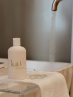 Kai Fragrance Foaming Bathing Bubbles