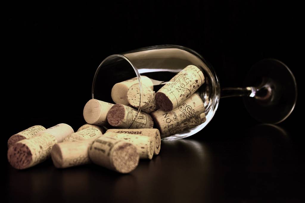 The Definitive Guide to Buying a Case of Wine