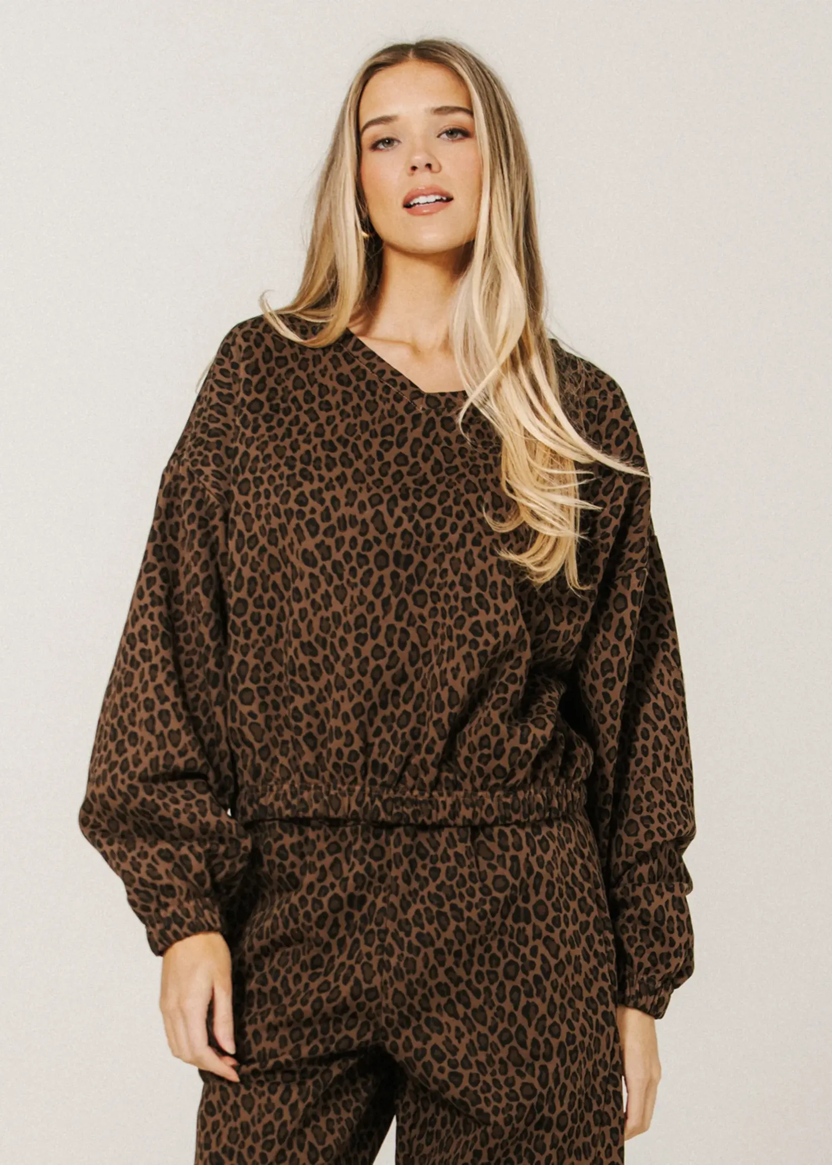 brunette the label high v oversized