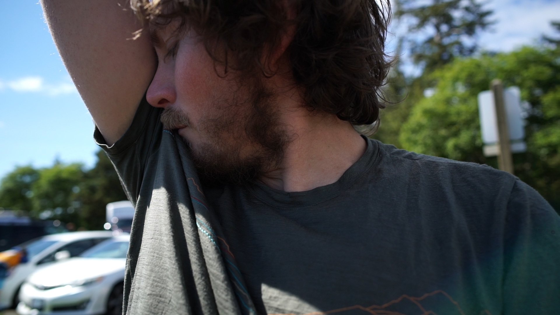 5 Days Odor Free? The Perfect Travel T-Shirt