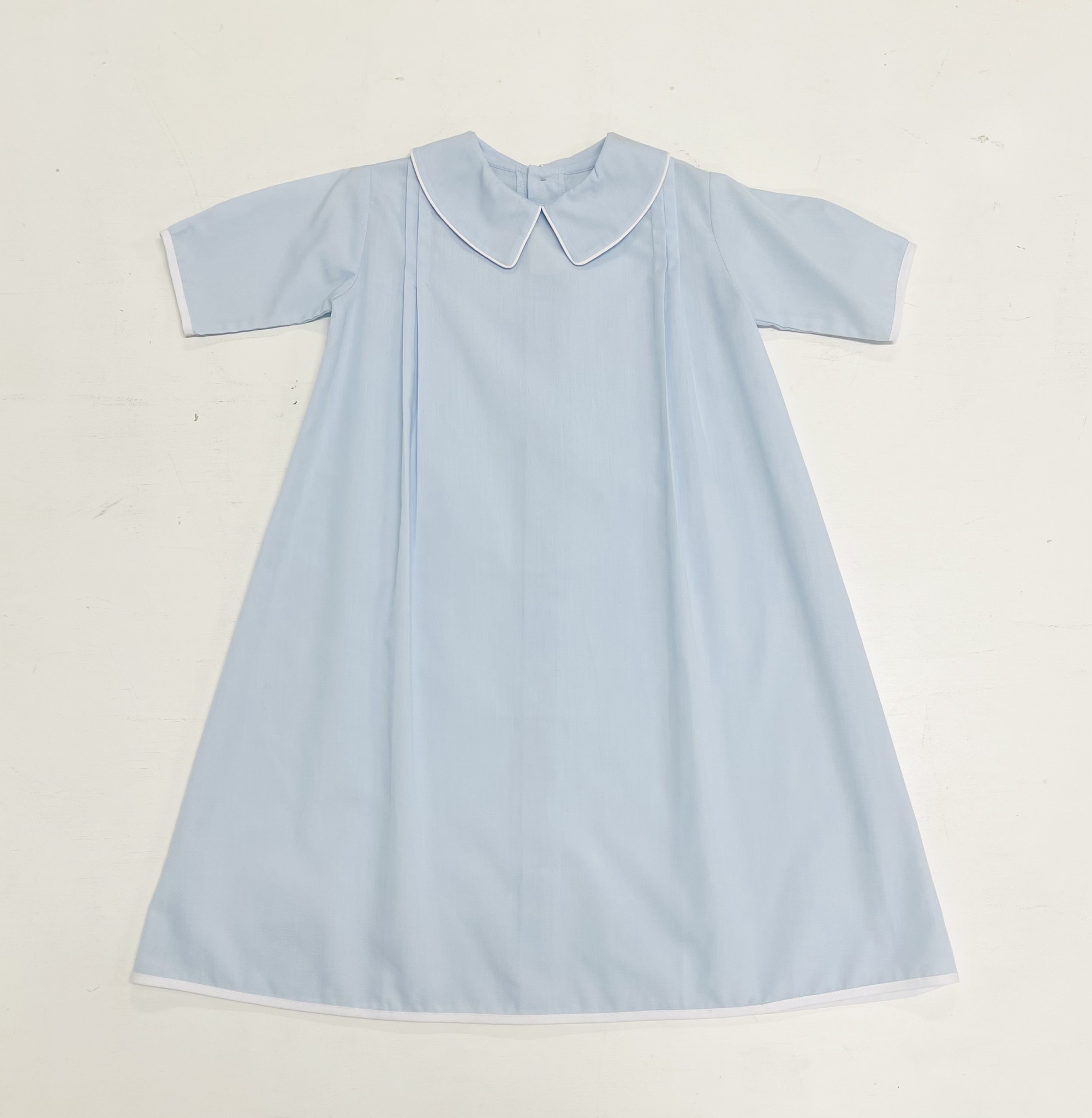Auraluz White Trim Daygown