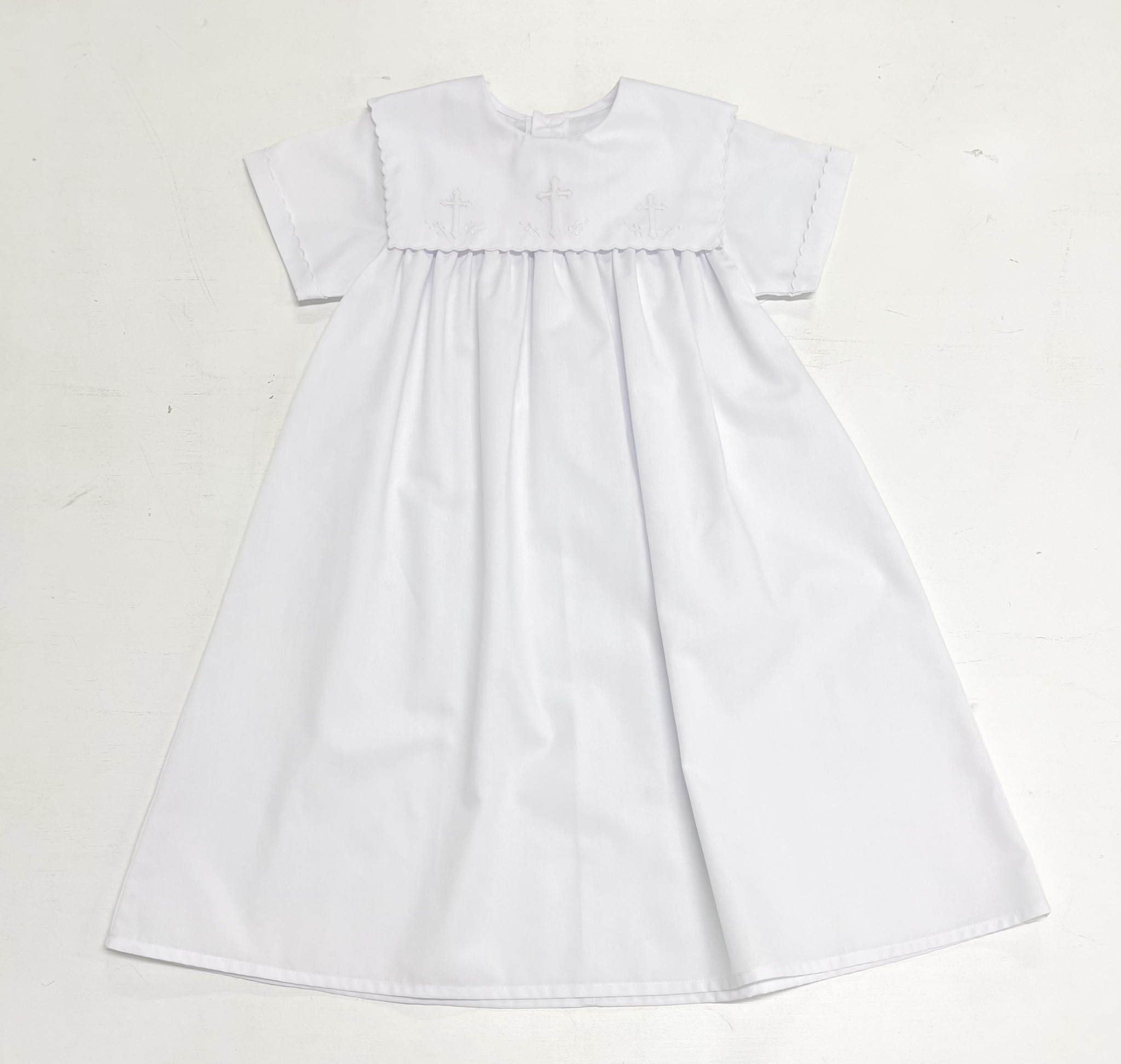 Auraluz White Cross Day Gown