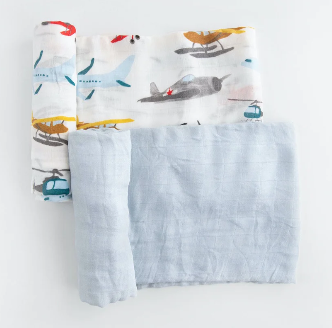 Little Unicorn Air Show Deluxe Muslin Swaddle 2 Pack Little Unicorn Air Show Deluxe Muslin Swaddle 2 Pack