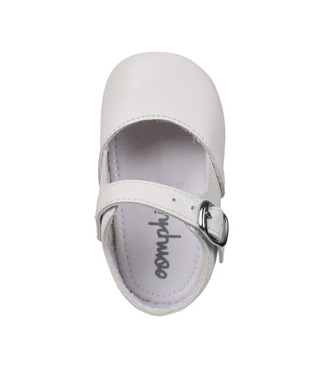 Darcy White Leather Crib Shoe
