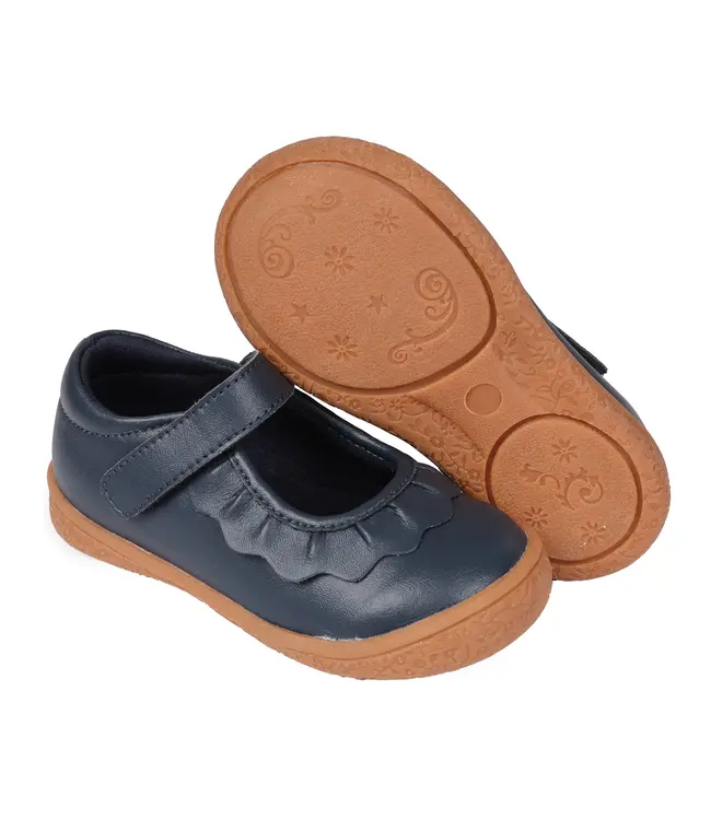 Oomphies Amina Leather