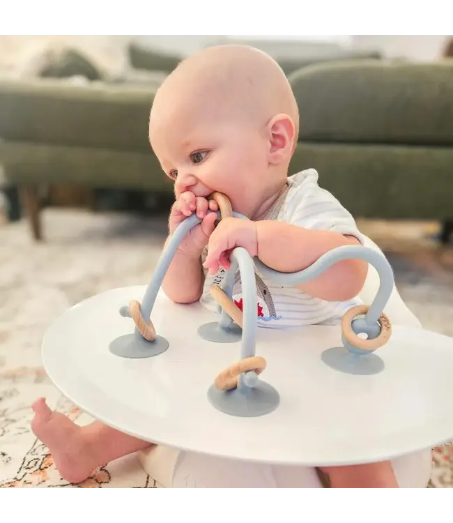 Calla & Friends On-The-Go Suction Table Toy