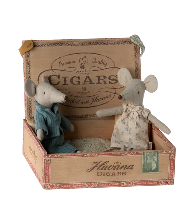 Maileg Mum and Dad Mice in Cigarbox