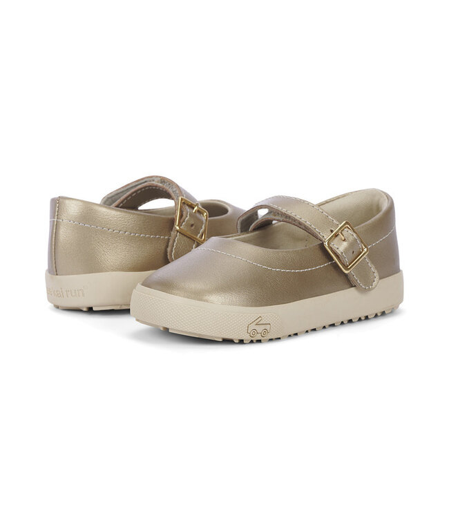 see kai run Lucia Gold