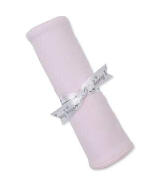 Kissy Kissy Pink Sweet Homecoming Jacquard Blanket