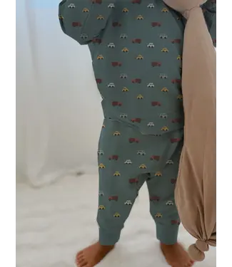 gunamuna Going Sweatsuit